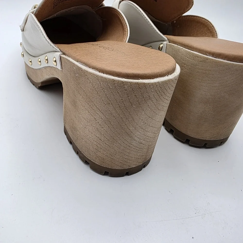Madden Girl Clogs 9.5 Y2K Suzanne Platform  Mule Heels Ivory Bit Bridle Studded - Picture 9 of 13